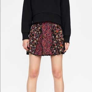 ZARA Floral Paneled Mini Skirt